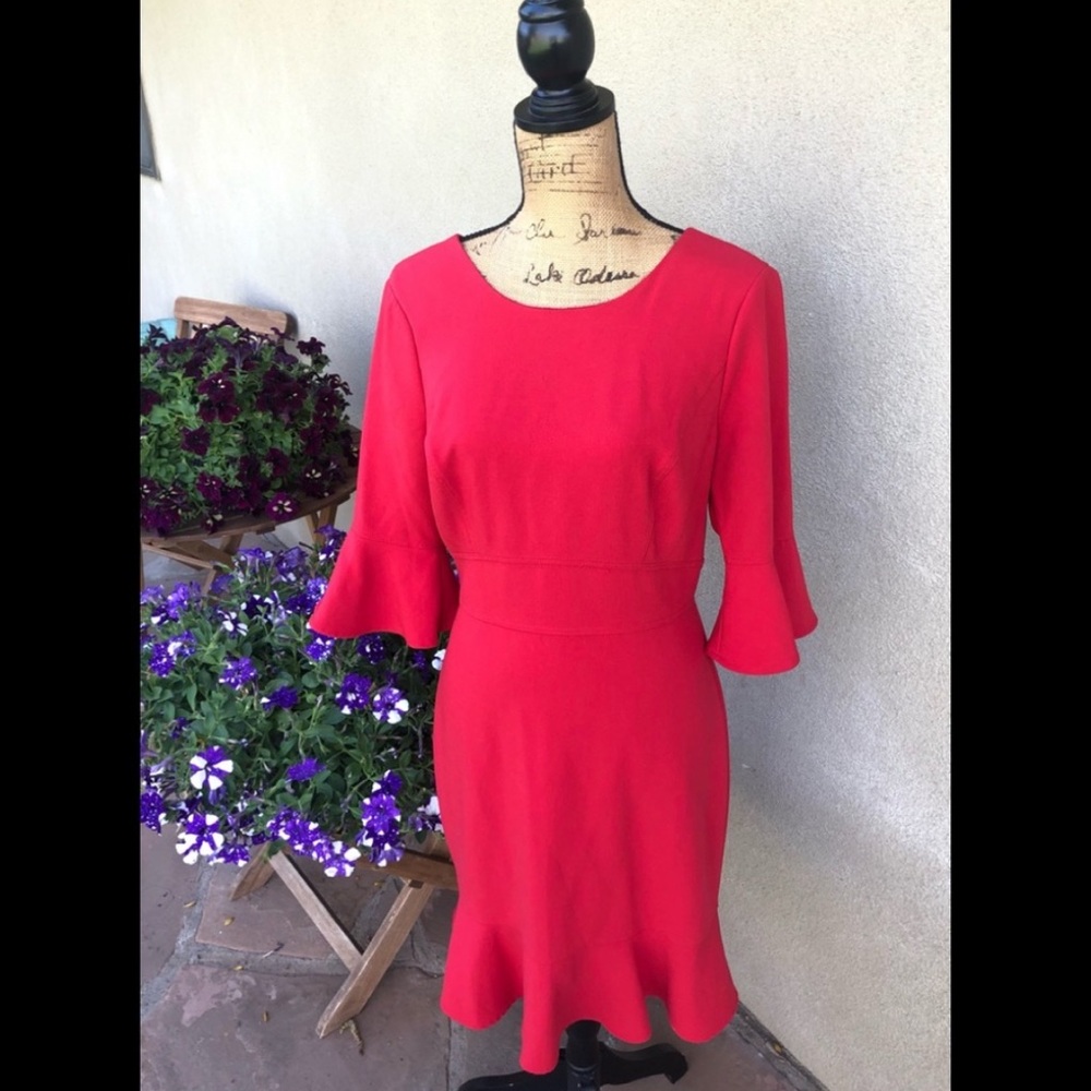 WHBM FLARE-SLEEVE FLUTED-HEM SHEATH DRESS - Picture 4 of 4